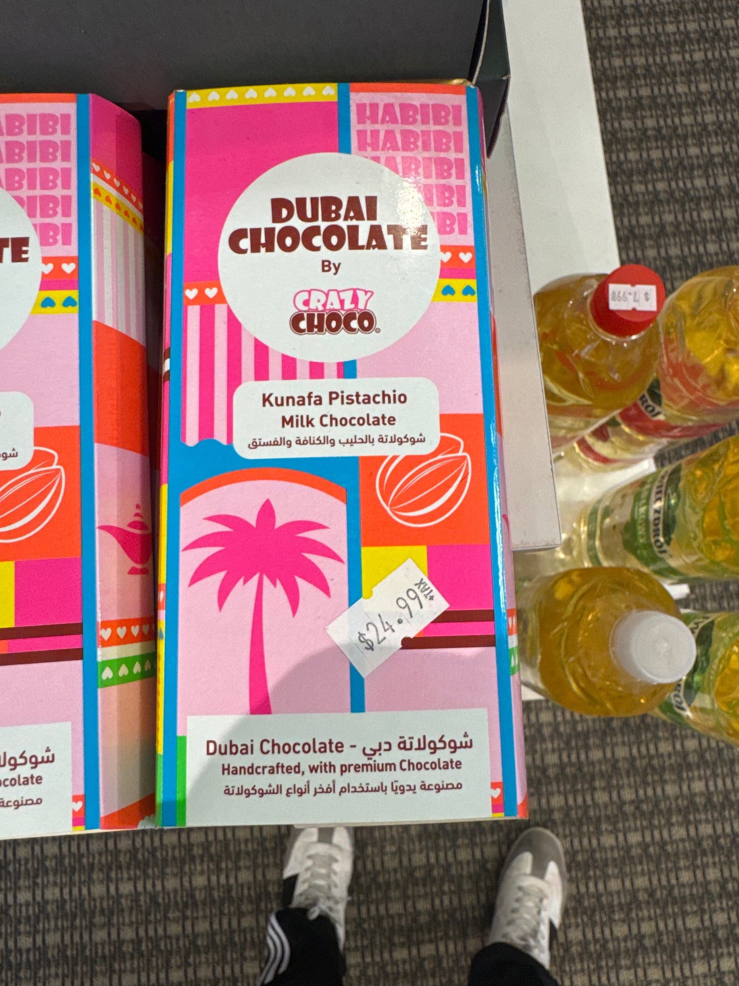 Dubai chocolate kunafa pistachio milk chocolate