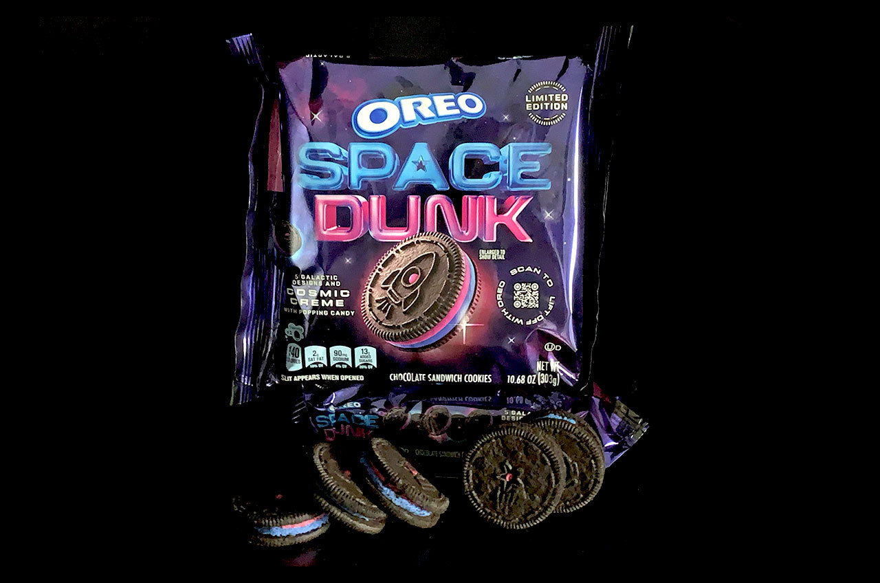 Oreo space dunk cookies