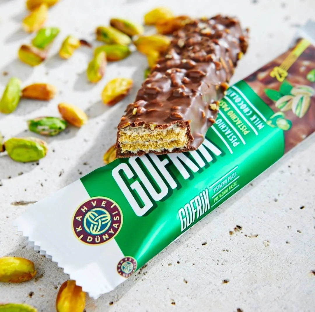 Kahve Dunyasi Gofrik Milk Chocolate Bar with Antep Pistachios