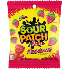 SOUR PATCH KIDS PEG BAG - STRAWBERRY