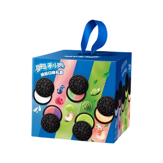 Oreo sandwich cookies with five different flavors — box